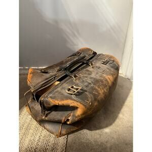 Antique C. 1900 Top Grain Cowhide Leather Doctors Bag